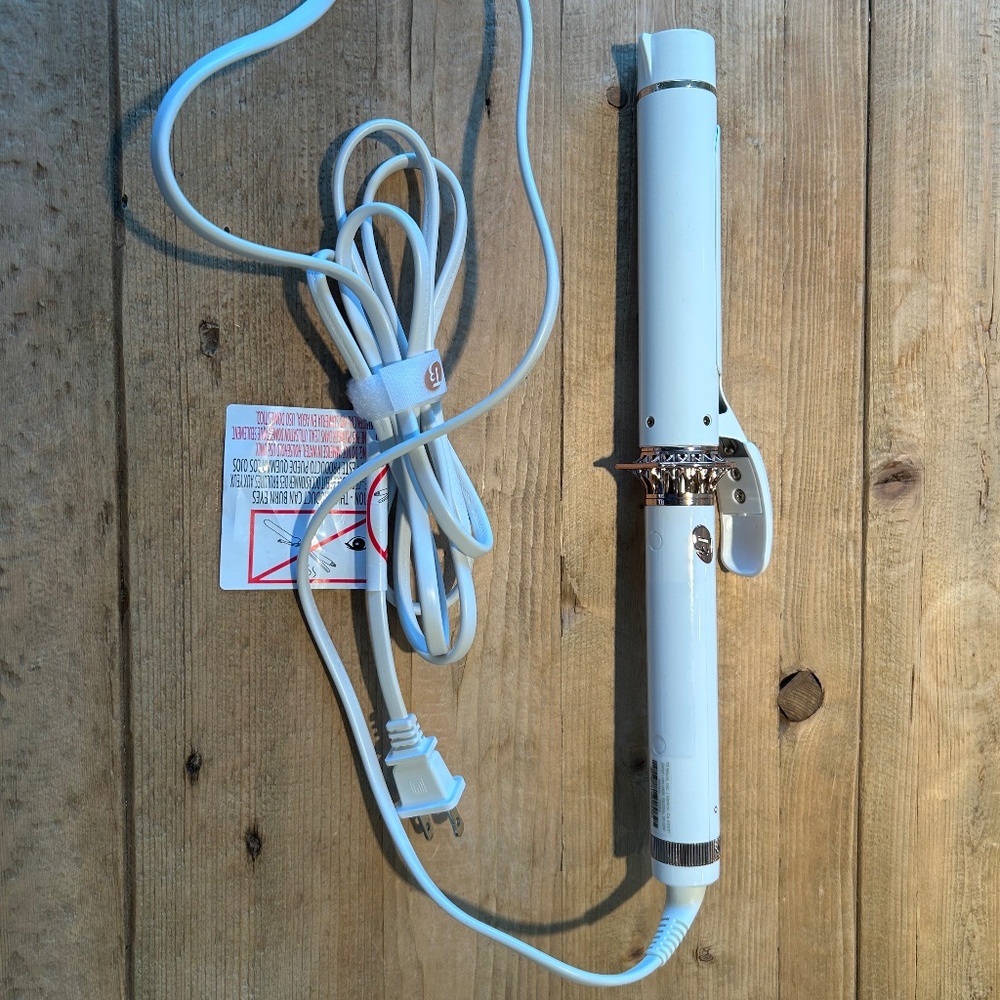 T3 Micro Hair Curling Iron